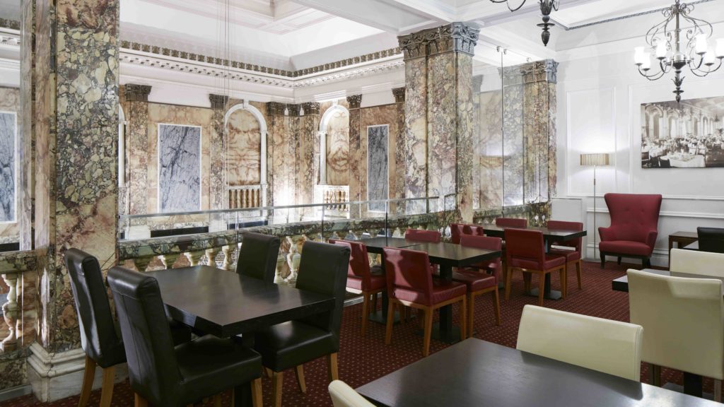 The Gallery Lounge